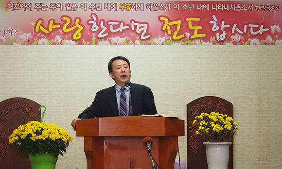 PB301777-web.jpg